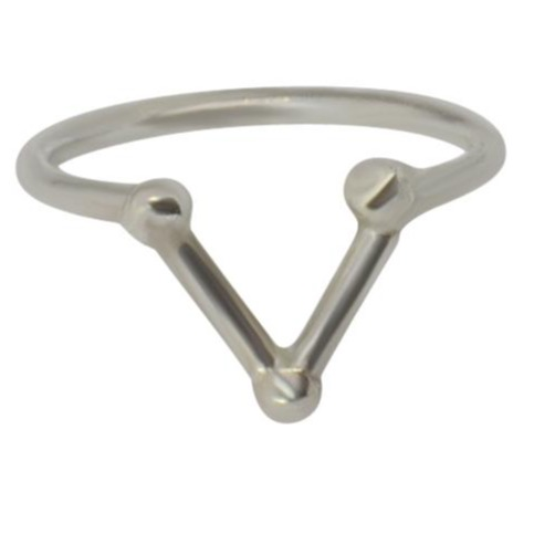 Triangle ball point  V Essentials Ring