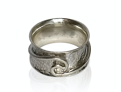 Spinning Wave Ring